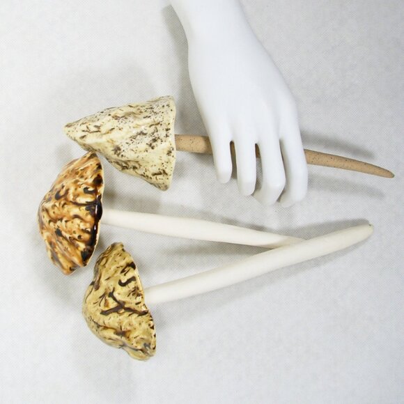 3 Garden Decorations Natural Colors Mushroom Garden Pottery Handmade New Color - Picture 4 of 8